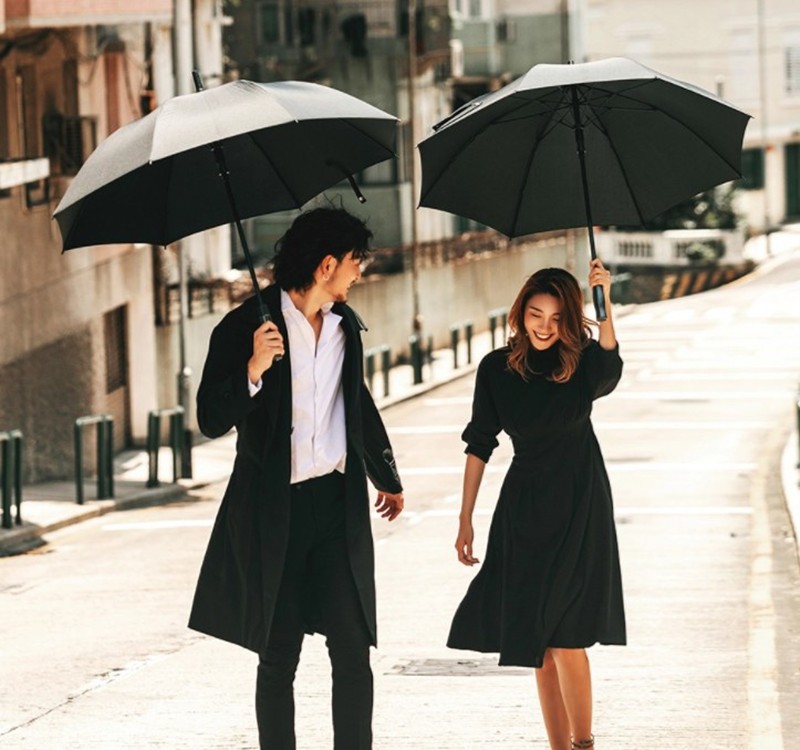 影楼新款街拍道具黑色雨伞创意婚纱外景写真拍照情侣手拿透明伞