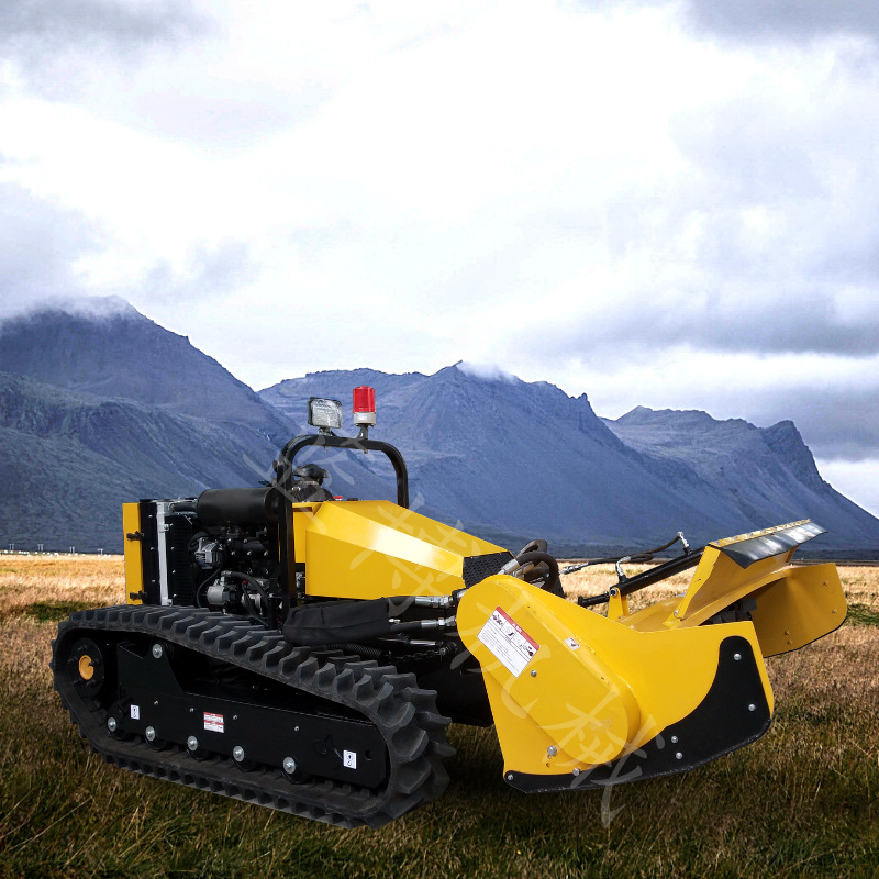 遥控履带式开荒机群地形护坡斜坡割草机高速路绿化带割草机图片