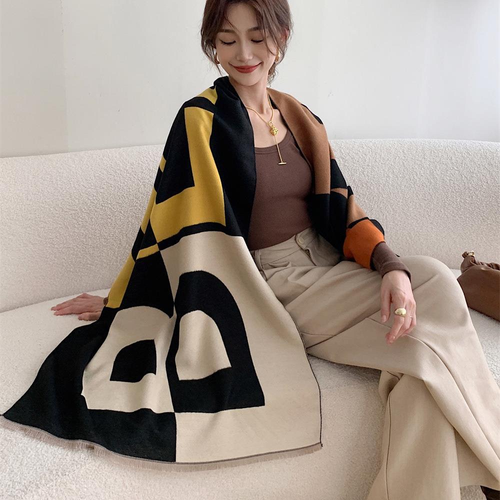 2023 New Geometric Scarf Women's Autumn and Winter Korean Style Thickened Long Section Versatile Shawl Dual-Use Warm Scarf