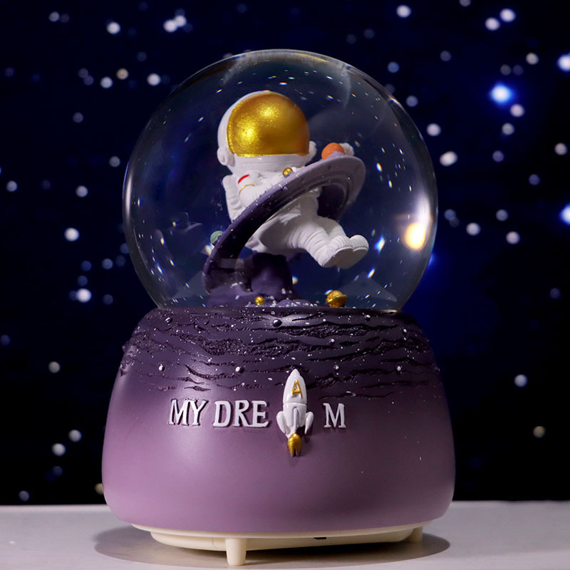 Spaceman Astronaut Crystal Ball Music Box Snow Glowing Music Box Table Decoration Gift Decoration