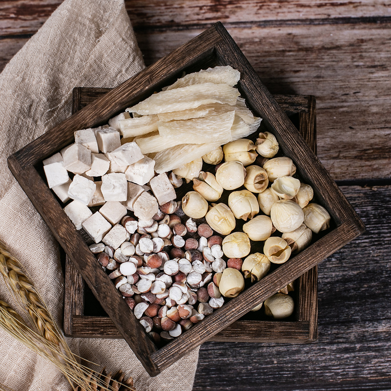 广东煲汤材料包煮汤食材莲子山药茯苓薏苡仁干货老少皆宜汤包批发