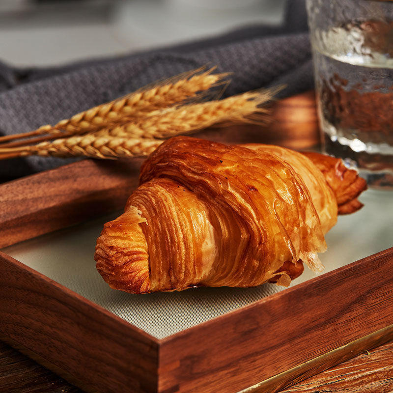 碱水面包批发上海新鲜现做丹麦羊角早餐手撕烘焙休闲零食工厂批发