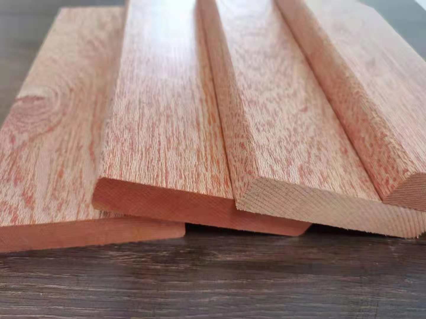 海棠木原木板材 冰糖果原木规格料 家具防腐古建木料 可定尺加工