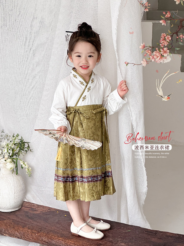 Girls' Modified New Chinese Style Vest Dress 2024 Spring and Autumn Children's Exquisite Embroidered Long Sleeve Vest Dress