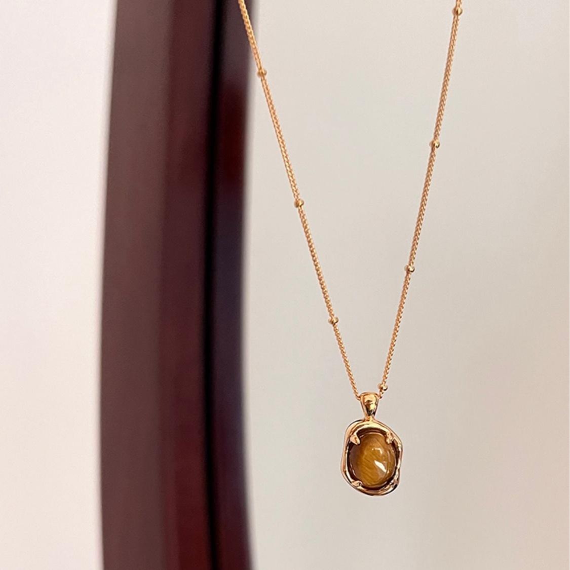 琥珀适合冬天的项链925镀银复古美拉德虎眼石锁骨链女-阿里巴巴