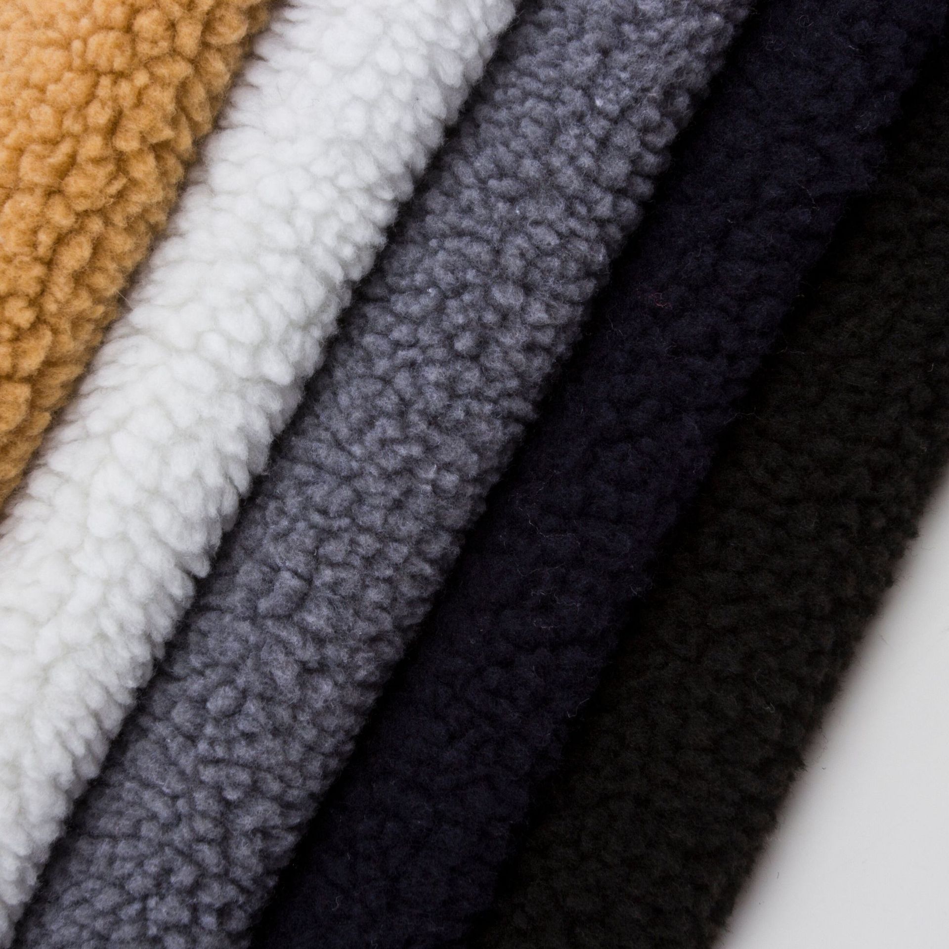 Supply 600G Lambswool Fabric Polyester Lambswool Autumn and Winter Thickening Particles Lambswool Coat Fabric