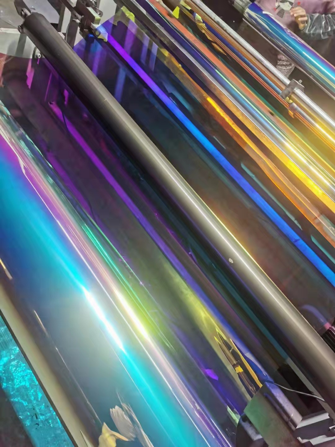 炫彩膜幻彩镭射纸七彩玻璃纸贴膜镭射膜滴胶手工彩虹透明彩色贴纸