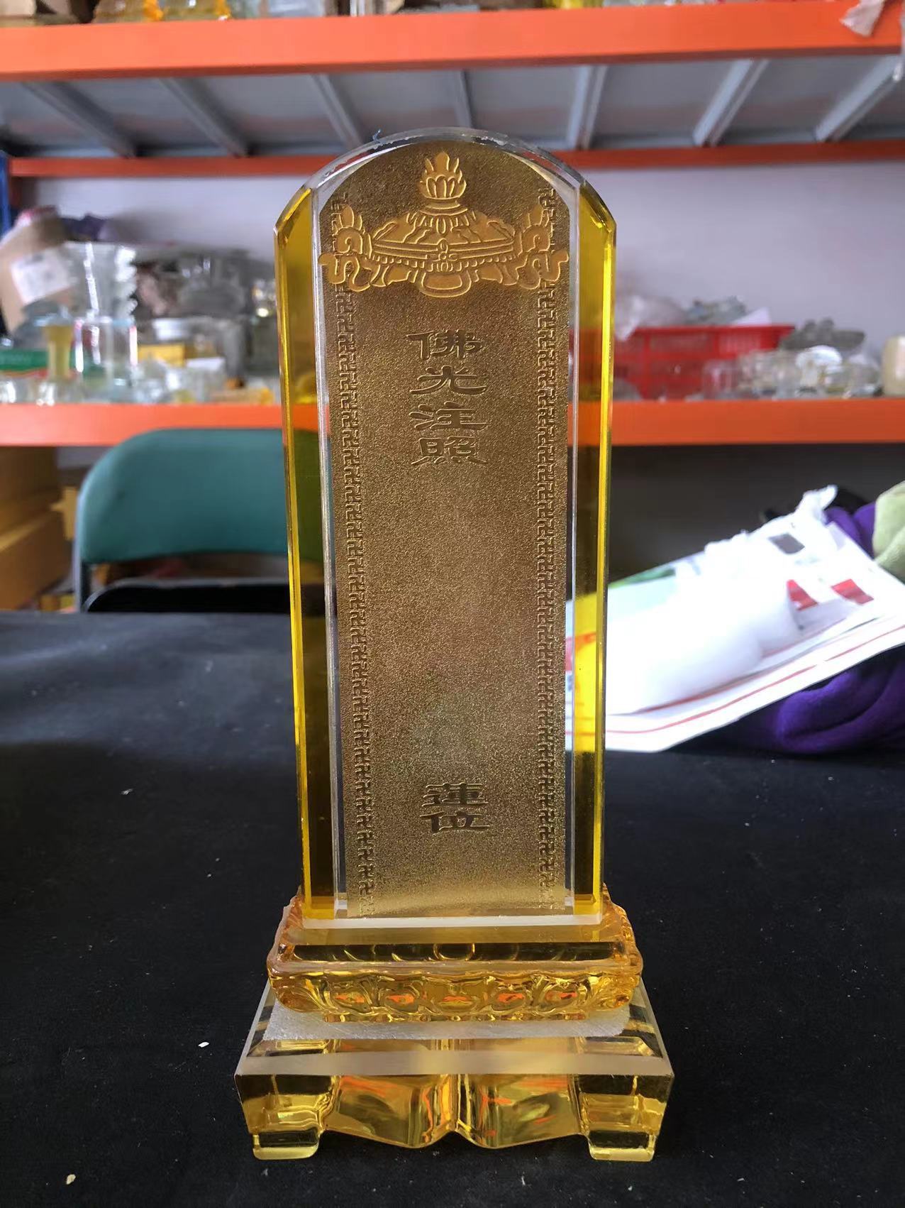 灵牌定制批发 寺院水晶牌位 佛龛摆放