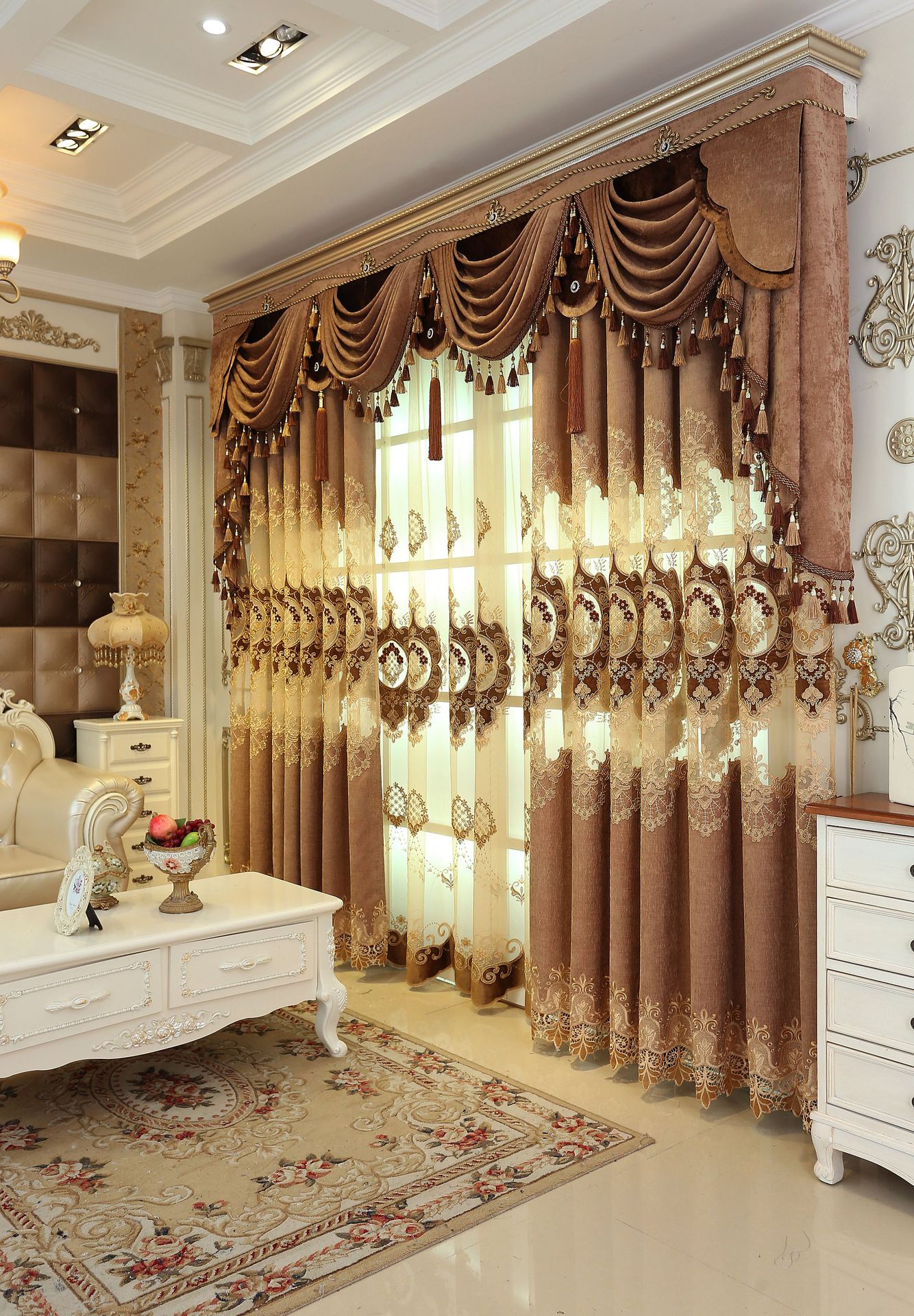 欧式水溶绣花窗帘定制绒布镂空窗帘客厅窗帘高档奢华2020新品