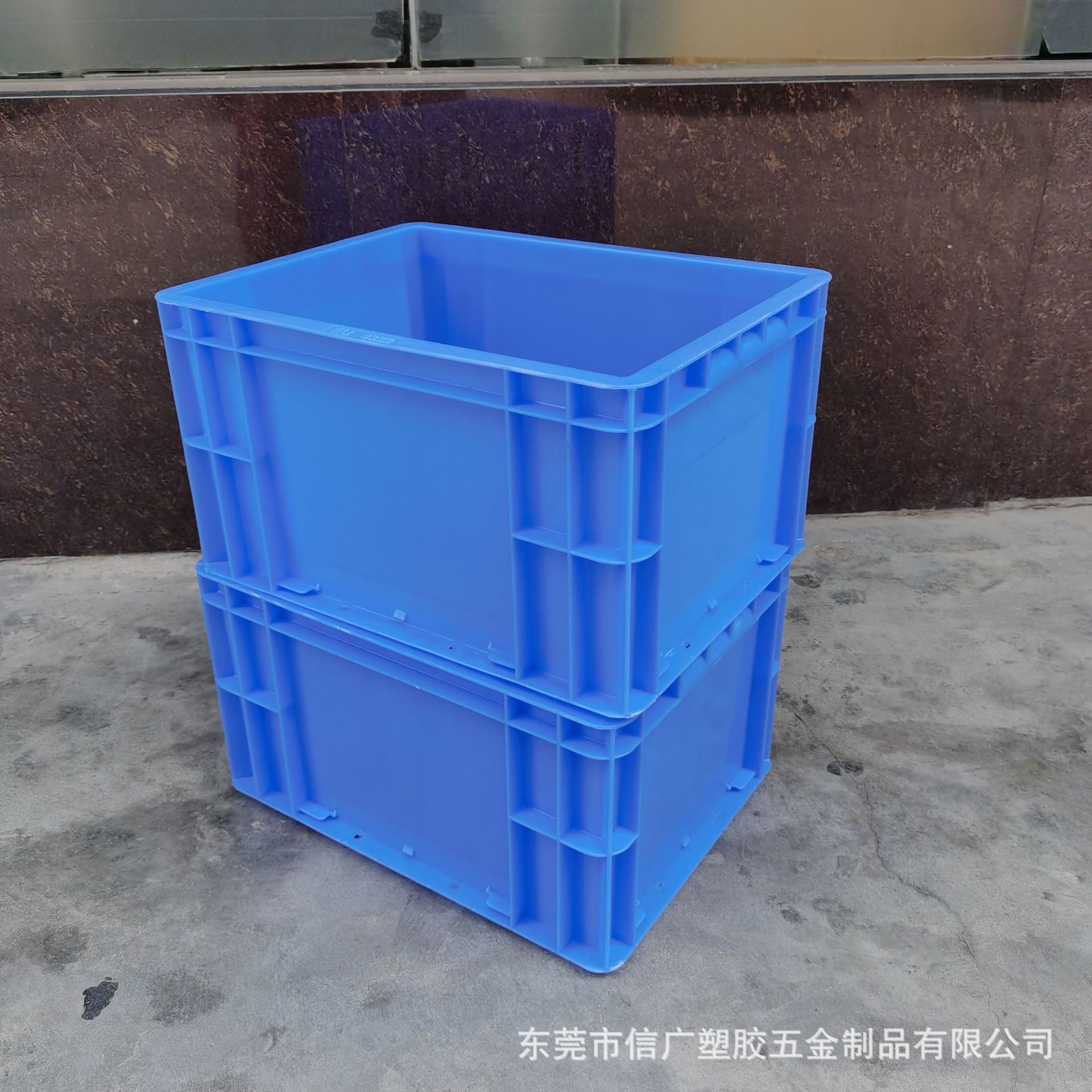 灰色欧标汽配eu熟胶箱600*400*228mm灰色工具箱丰田车配箱塑胶筐