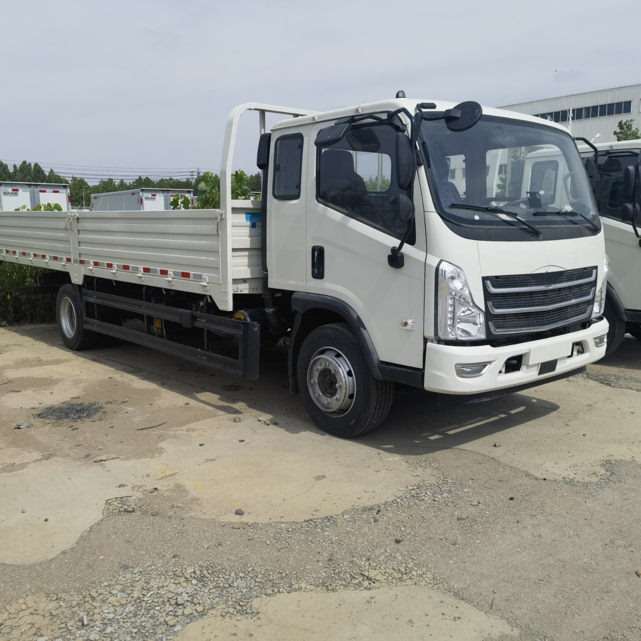 出口库存小型自卸车,轻卡运输车冷藏运输车,箱式运输车-阿里巴巴