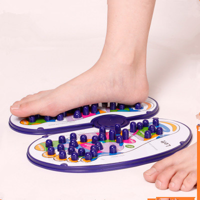 跨境新品 日韩脚底按摩器穴位指压板脚踩式足底按摩板按摩垫子