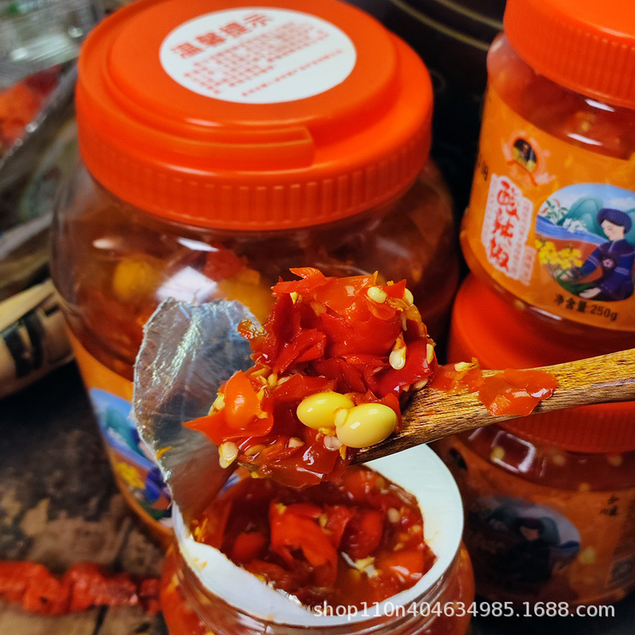 熊八妹酸辣椒贵州特产糟辣椒手工新鲜剁椒自然发酵无添加瓶装代发