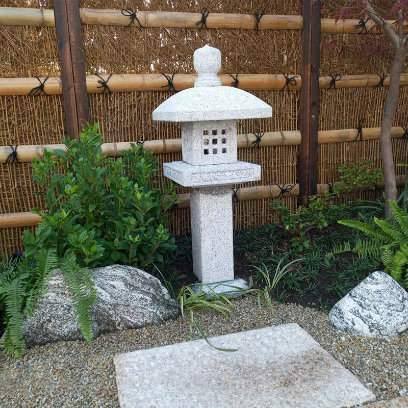 日式石灯笼庭院花园酒店别墅石雕园林景观仿古中式户外禅意草坪灯