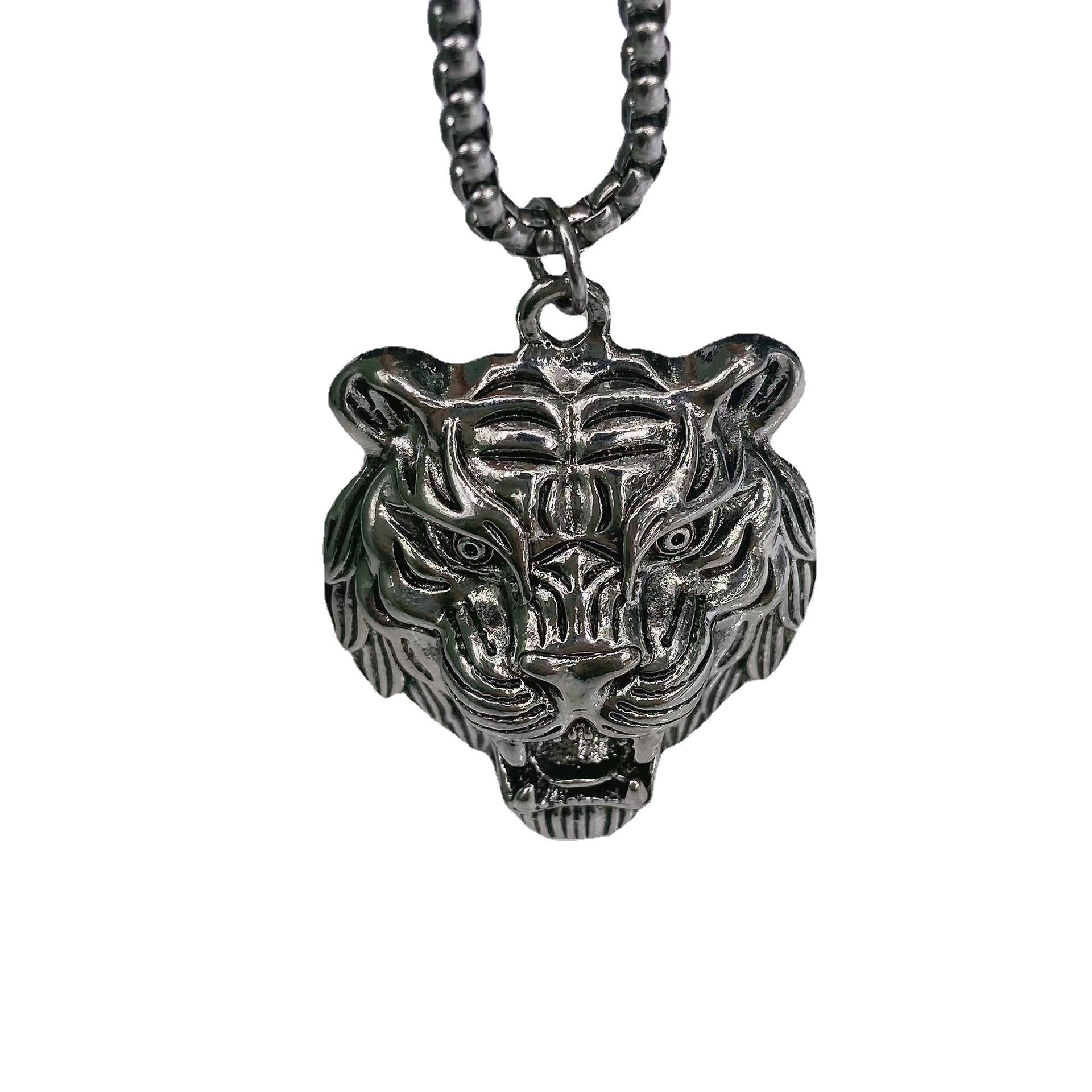 European and American Stainless Steel Hip Hop Ear Accessories Leopard Head Animal Titanium Steel Hip Hop Men's Necklace Sweater Chain Accessories Wholesale