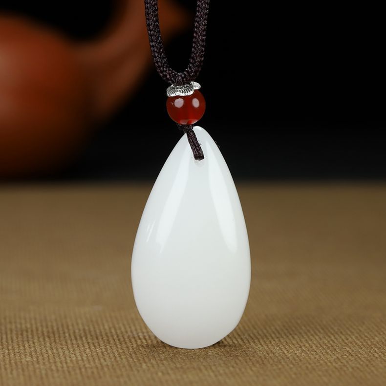 批发玉石礼品直播供货 新疆金丝玉羊脂白玉水滴吊坠 玉石挂件