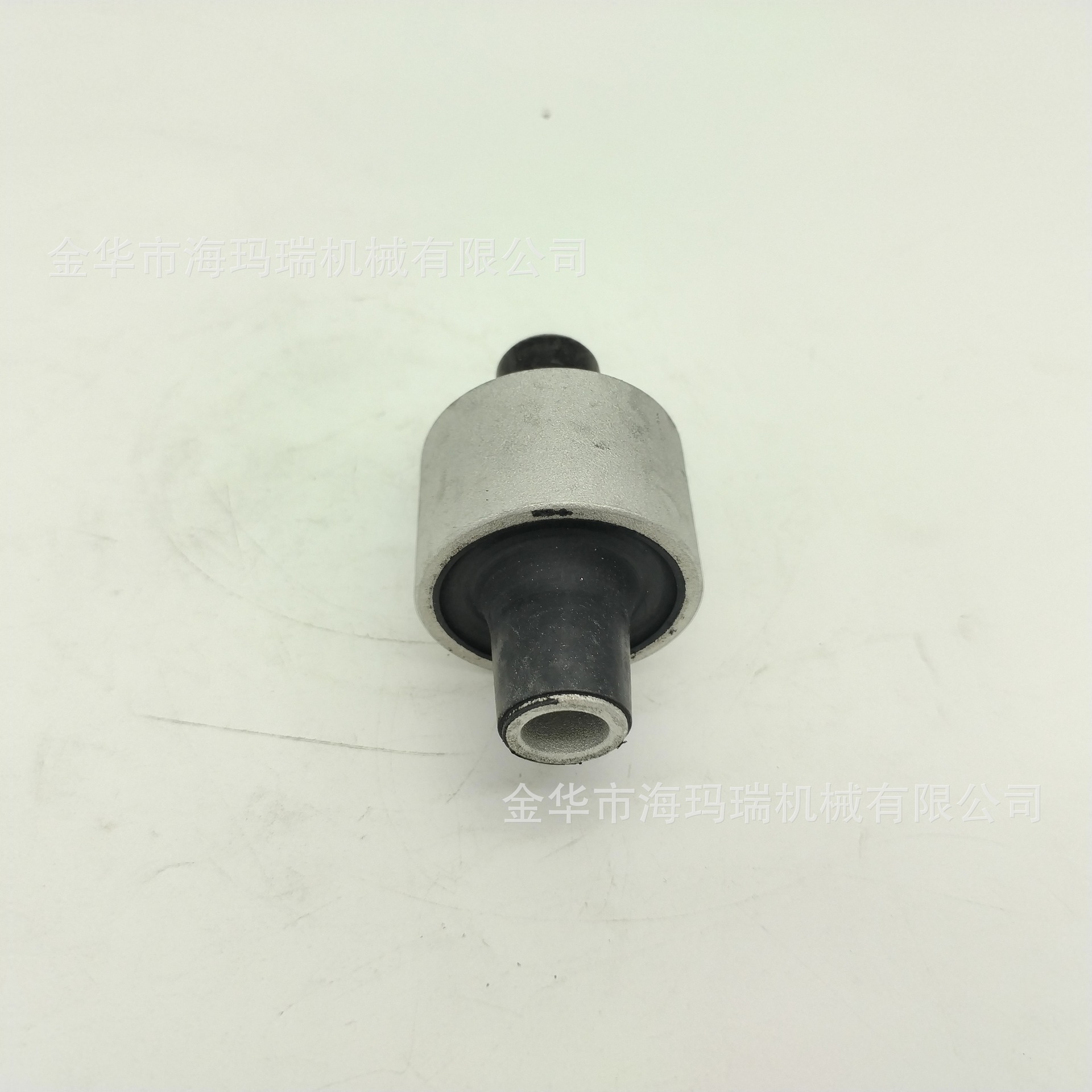 62y-44555-00-94 老款e40g e40j 船外机 下减震器 mount damper