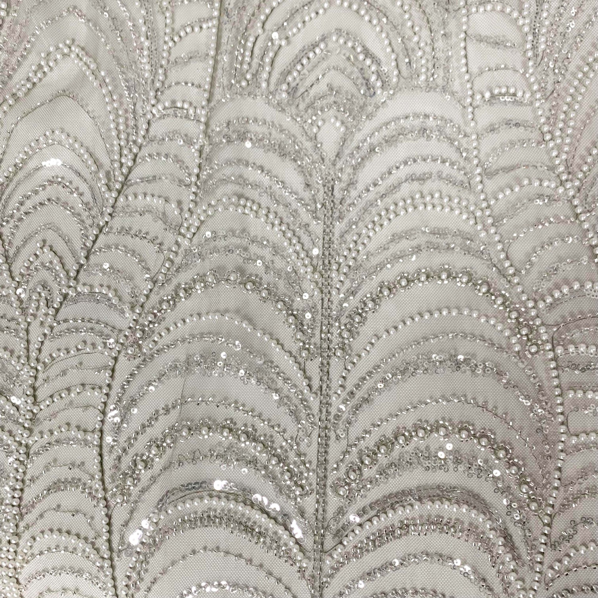 婚纱主打礼服设计师亮片面料新款连衣裙珍珠绣上衣亮片刺绣面料
