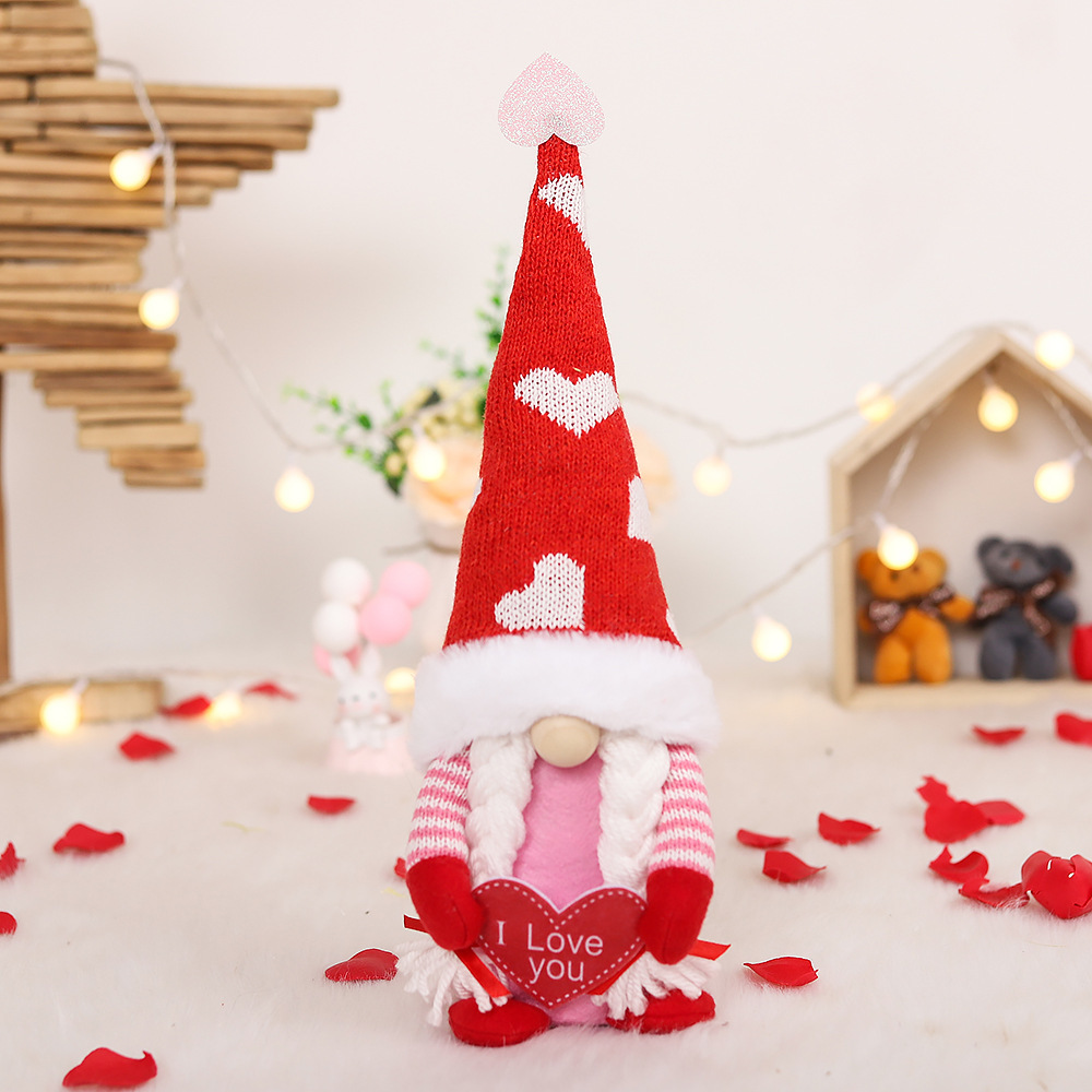 情人节母亲节公仔摆饰红色针织帽情侣森林人公仔爱心布偶娃娃摆件