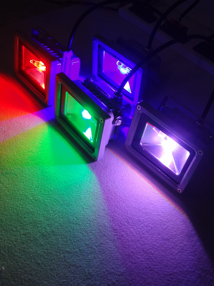 led户外射灯彩色投光灯七彩rgb变色公园园林景观庭院灯照树灯防水