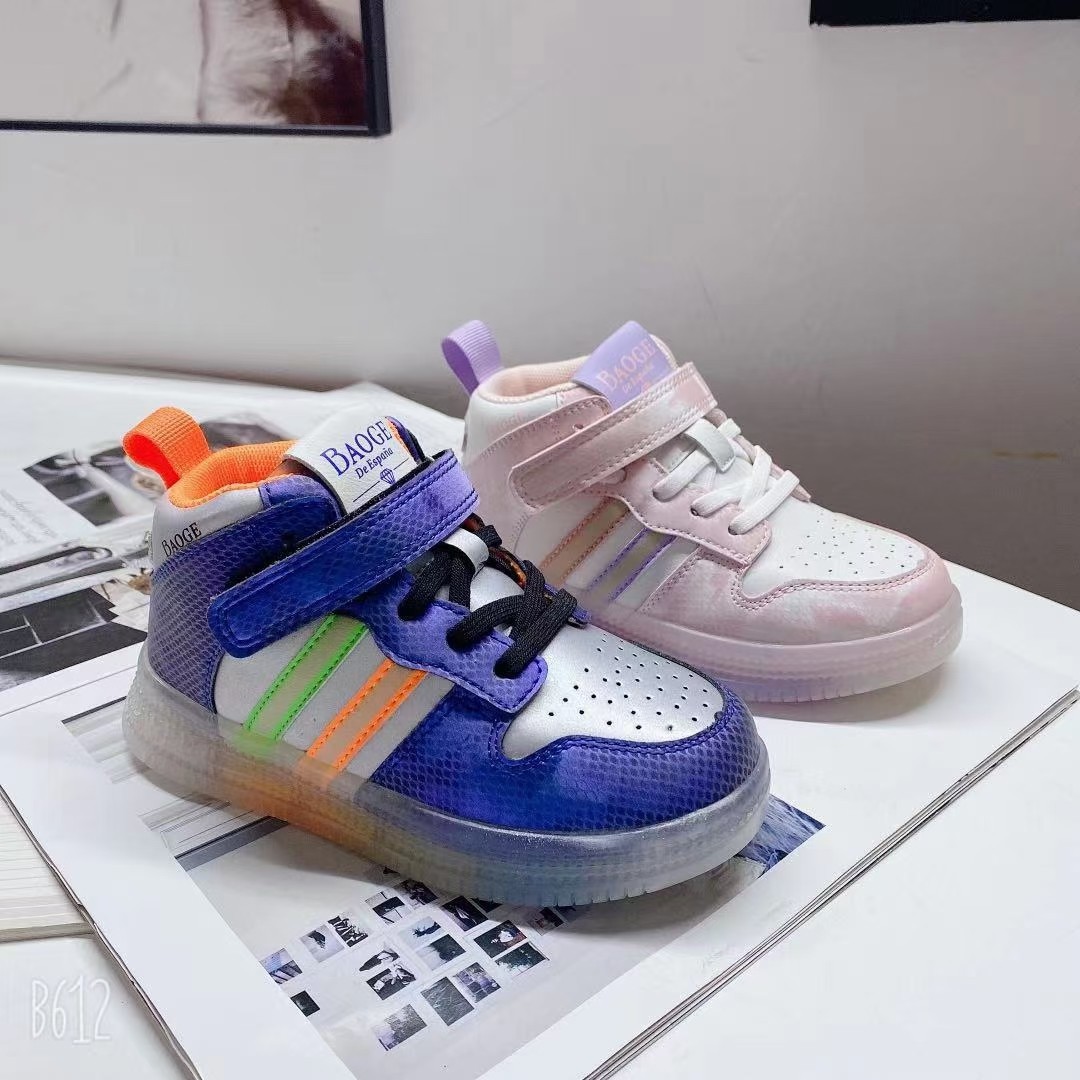 宝鸽童鞋2021秋季新款男女中大童板鞋透明白色软底中帮休闲单鞋