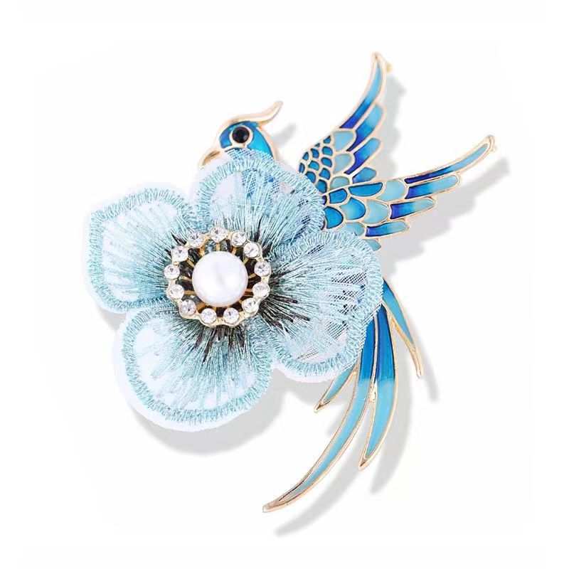 New Retro Hand-Embroidered Birds Facing the Phoenix Brooch Ancient Han Chinese Clothing Accessories Pearl Flower Temperament Wild Corsage