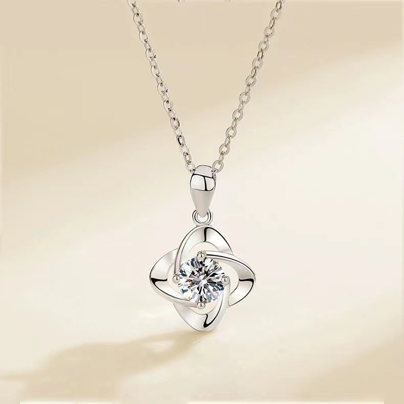 S925 Sterling Silver Necklace for Women Light Luxury Minority 2022 New Ins Style Clover Valentine's Day Gift for Girlfriend