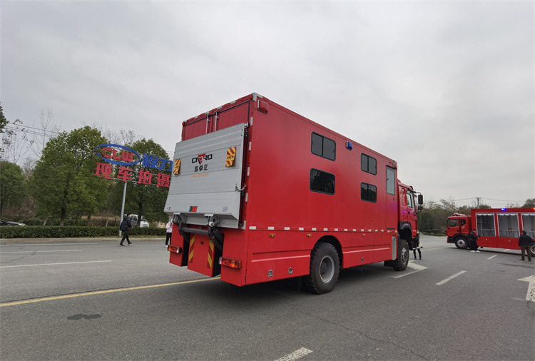 通信指挥车模块化宿营方舱防风宿营车扩展方舱通讯车-阿里巴巴