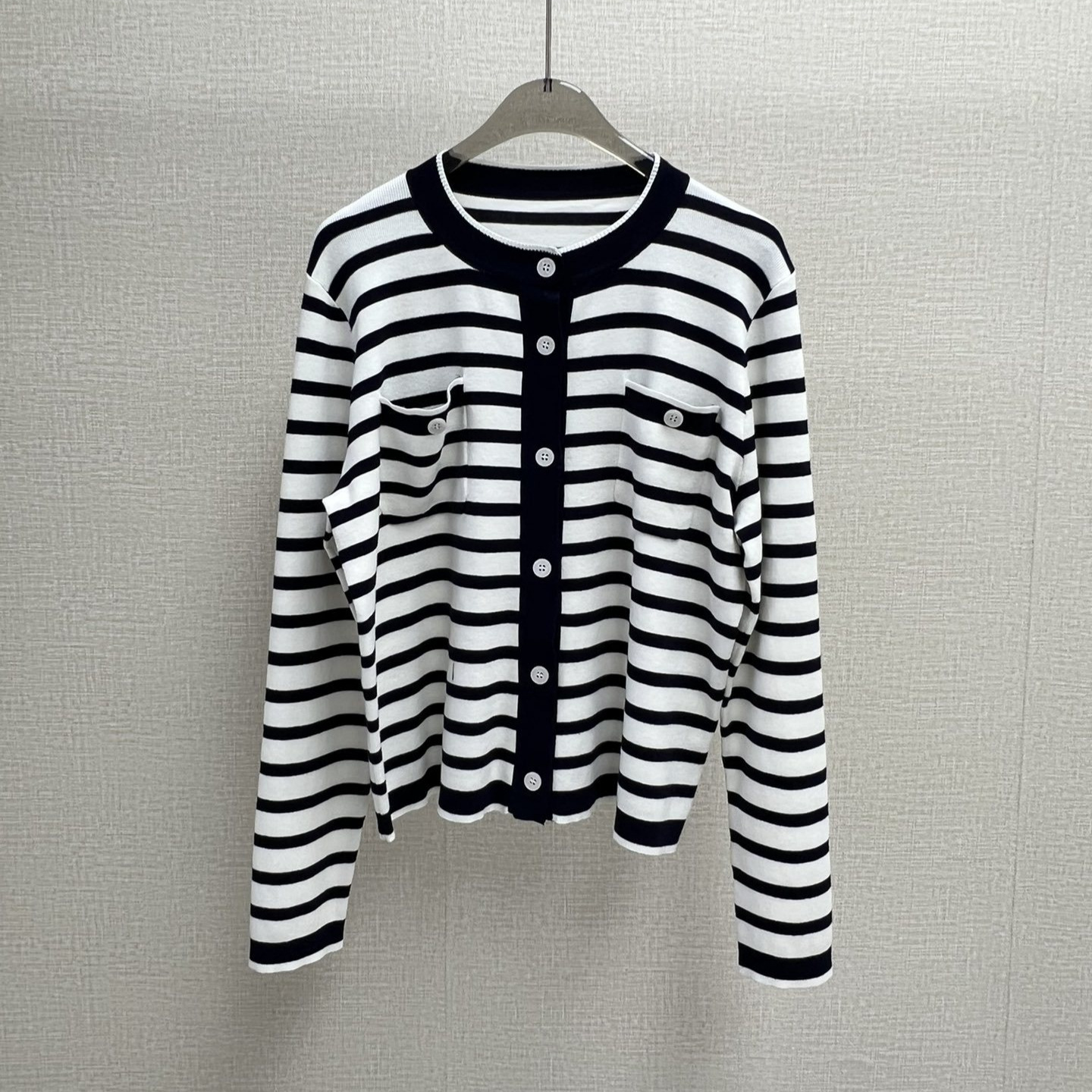 b4330zl~女装2024海军蓝条纹上衣小香风针织开衫短袖t恤女春-阿里巴巴