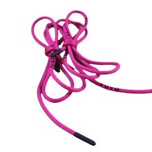 0.5cm玫红色提字圆绳 塑料头喷手感漆鞋带衣帽绳 黑色胶头包芯绳