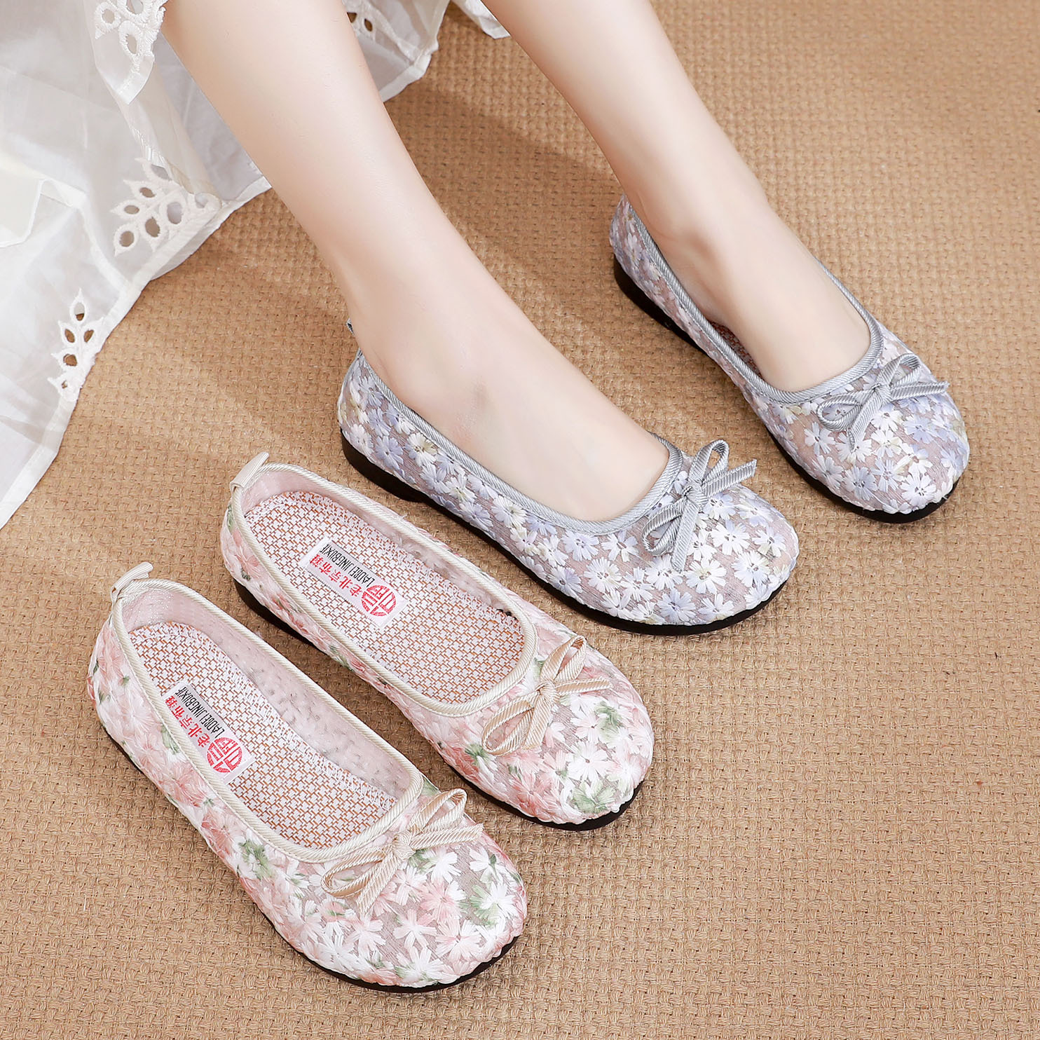 春夏防滑透气轻便老北京布鞋软底镂空网面蝴蝶结刺绣洋气休闲单鞋