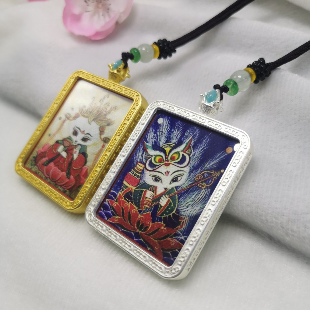 新款非手绘九尾狐仙唐卡吊坠狐仙娘娘佛像挂坠一件代发旅游纪念