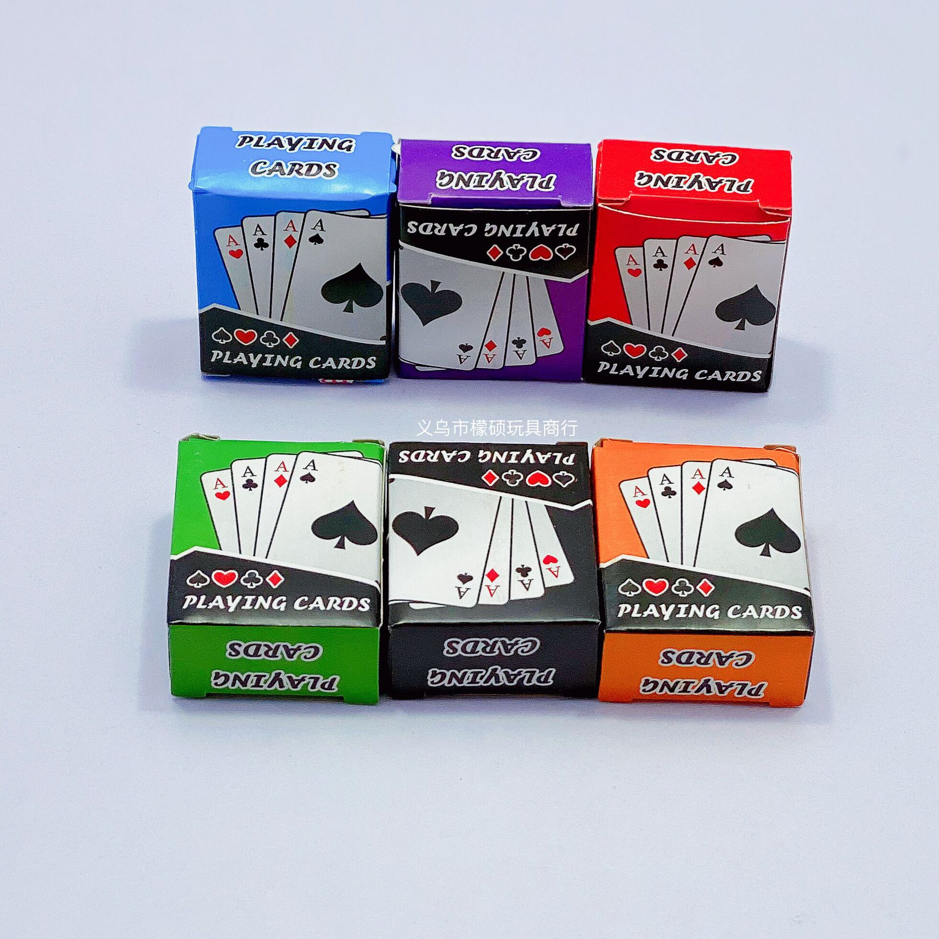 盒装30入迷你扑克牌 旅行便携小扑克牌 创意纸牌家用娱乐牌