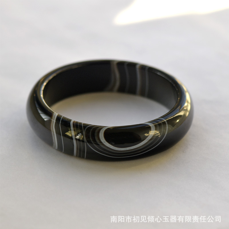 工厂优选 巴西黑纹花黑玛瑙手镯女款 中宽白筋缠丝天眼玉髓镯子