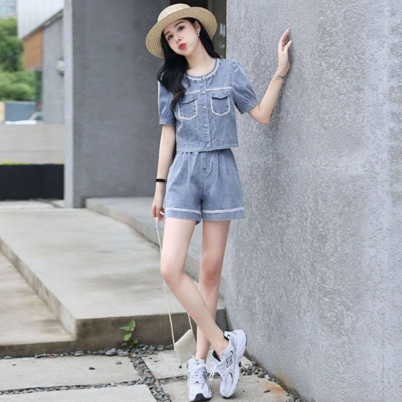 网红夏季套装女时尚洋气薄款牛仔短裤小个子减龄两件套辣妹套装潮