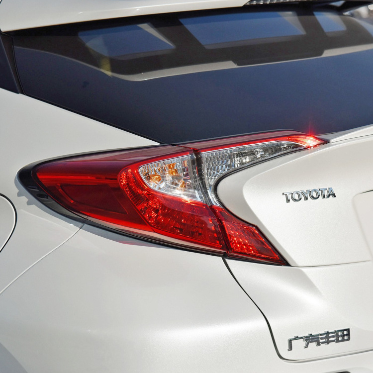 适用18-20老款21新款丰田chr奕泽后尾灯总成尾灯壳罩刹车灯后大灯
