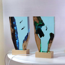 海洋溶洞潜水员桌面办公摆件创意艺术实木树脂小夜灯生日礼物饰品
