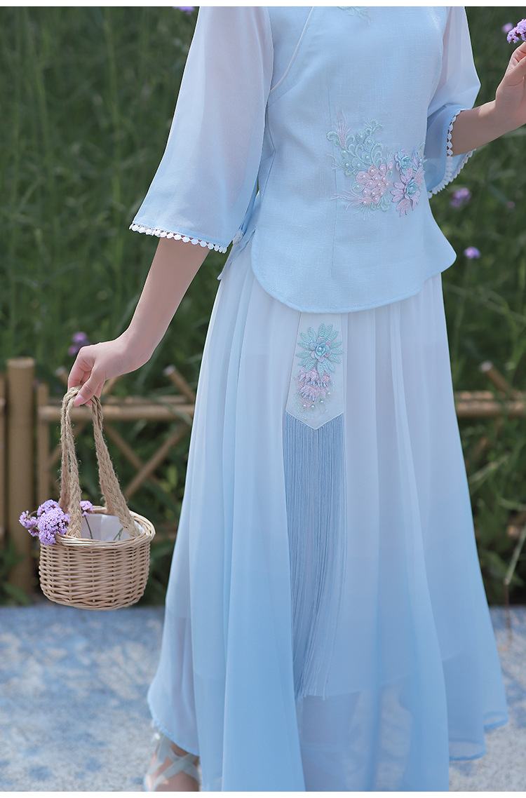 焱然南笙国风直播新款复古中国风半身长裙刺绣流苏渐变民族风女裙