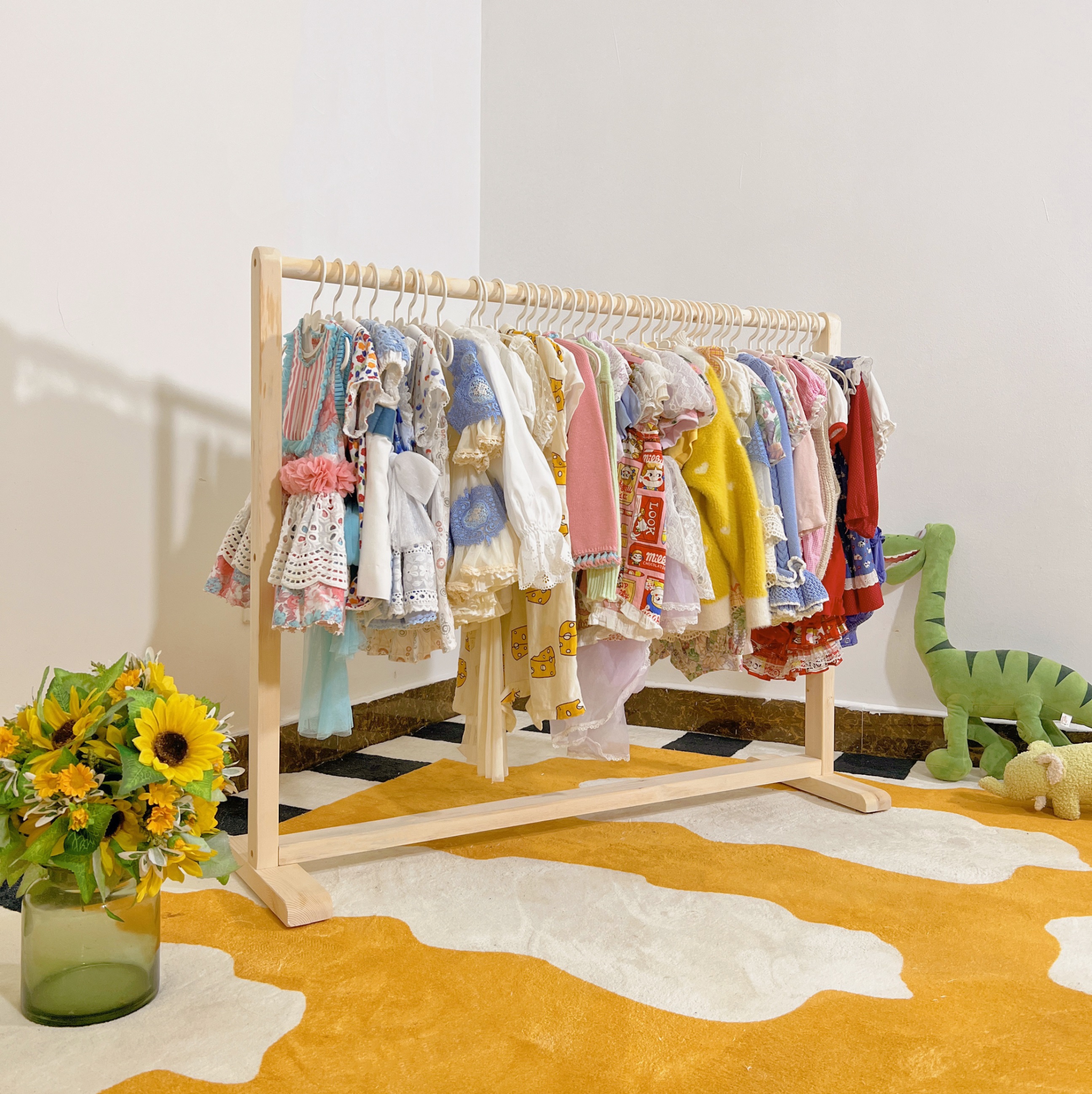 7l8k儿童实木落地衣架吸盘衣帽间挂衣服架简易晾衣架幼儿园挂衣架