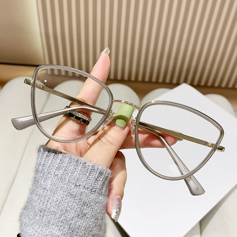 Anti-Blue Light Metal Cat Eye Plain Glasses New Ins Glasses Frame Cross-Border Fashion with Myopic Glasses Option Glasses Frame