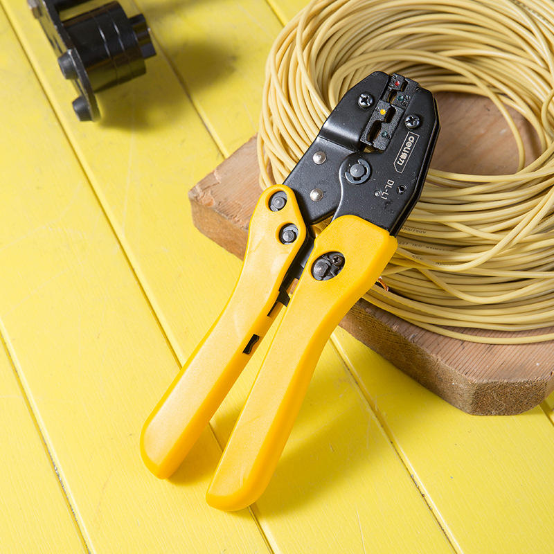 得力冷压钳多功能棘轮压接钳精密预绝缘裸端子电工夹线压线钳工具