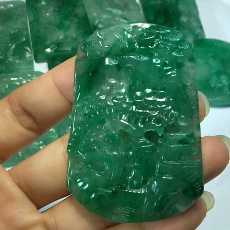 a货冰种绿飘花非洲翠山水玉牌 大肚佛公吊坠云南独龙玉非翡翠牌子