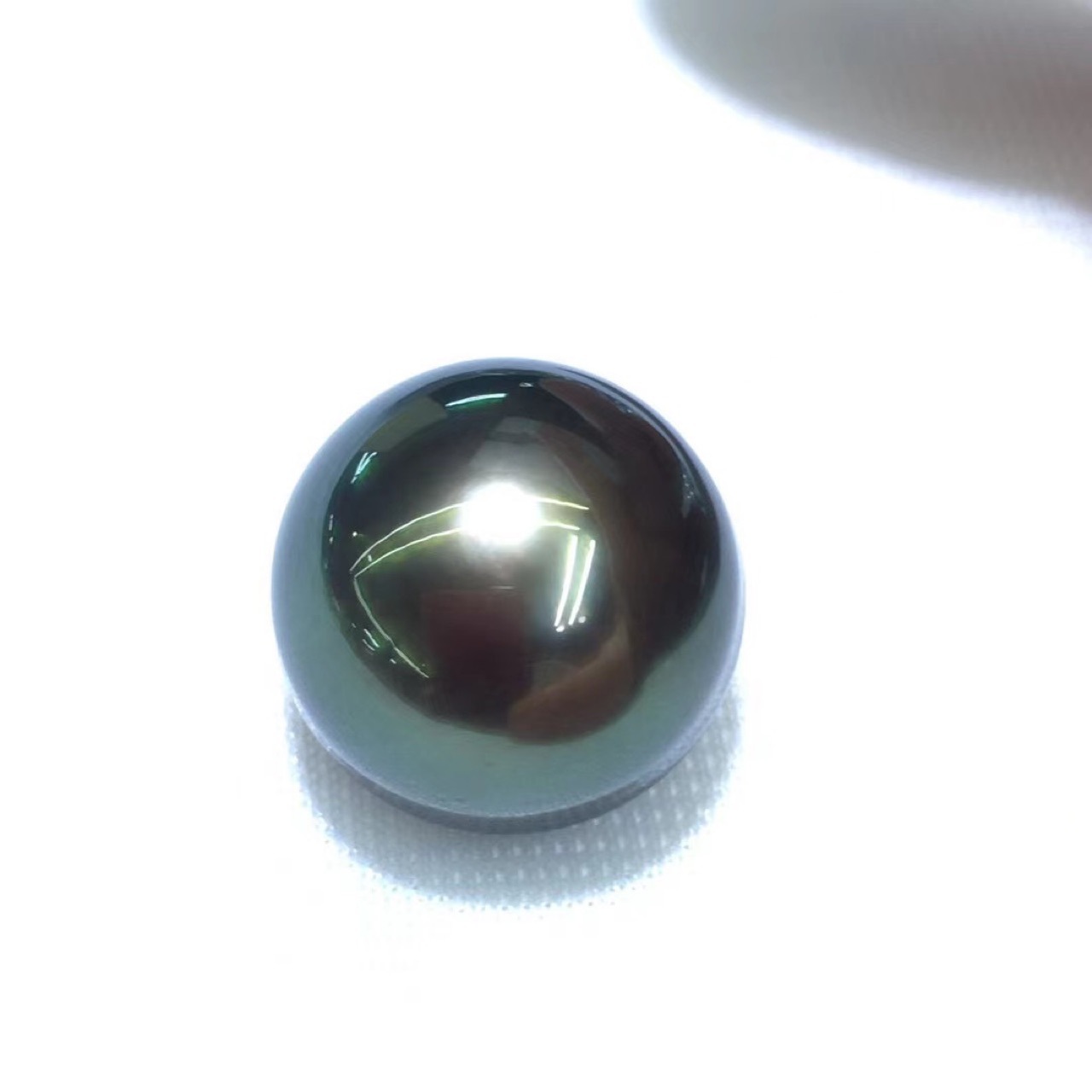 天然海水大溪地黑珍珠 16-17mm 近圆饱满强光微瑕-阿里巴巴