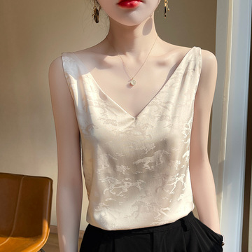 2024夏新款缎面提花v领真丝背心吊带女小众宽松气质风打底上衣女