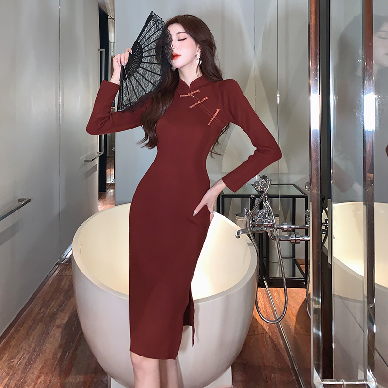 秋冬新款法式气质女人味改良旗袍连衣裙复古修身中长款秋冬打底裙