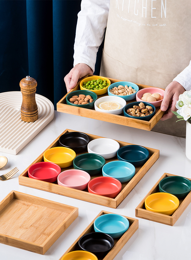 日式陶瓷餐具分格盘九宫格餐盘圆形调味碟寿司日料酱料子餐厅商用