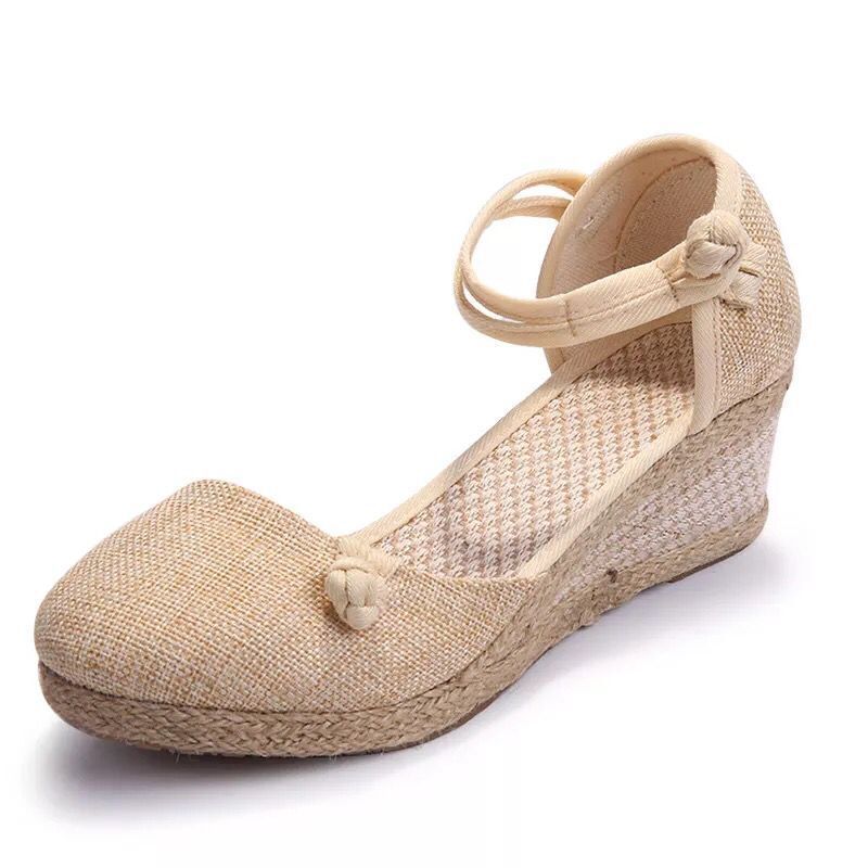 Casual Sandals with Pointed Toes Braided Buckle Wedges