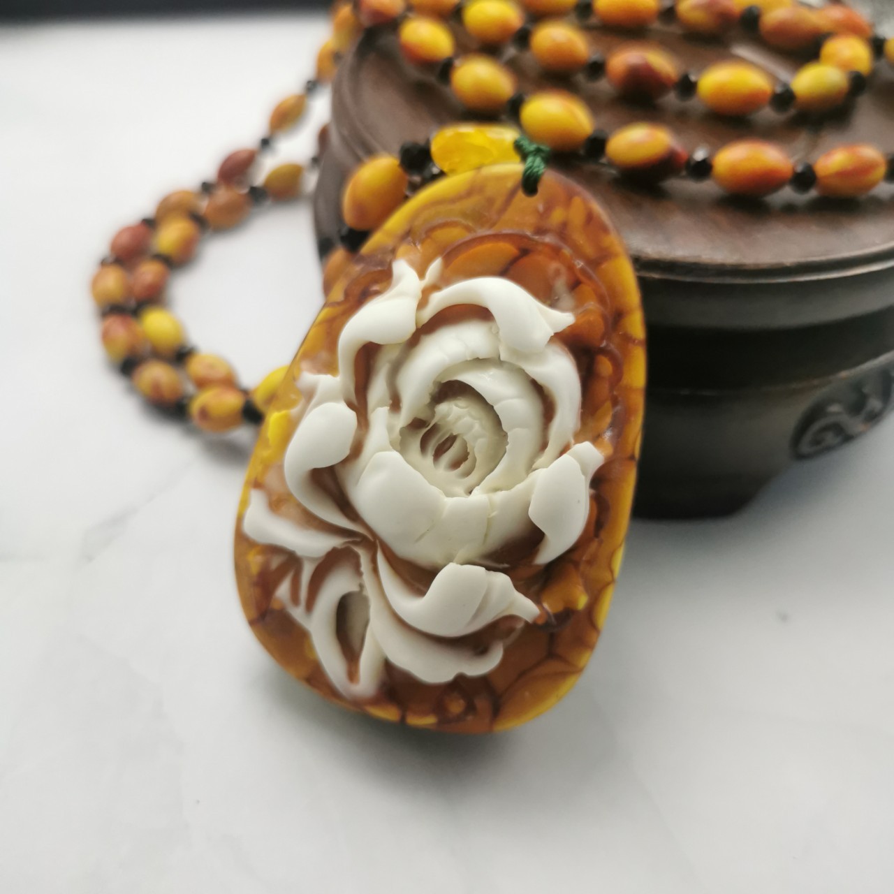 2021新款长款项链龙涎香吊坠秋冬毛衣链挂饰旅游景区纪念礼品批发