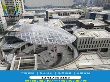 厂家定 制商业广场人行天桥透明ETFE膜结构屋顶楼面透明穹顶