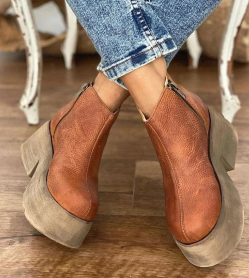 鞋类所在地:温州市瓯海区 郭溪镇梅屿工业园区二栋一单元五楼莘芮鞋业